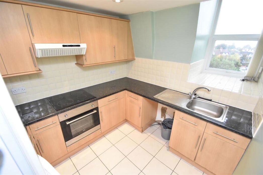 Property image 2 of 10