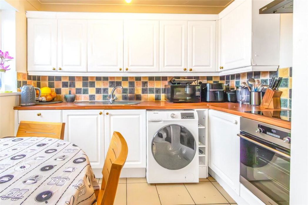Property image 3 of 6