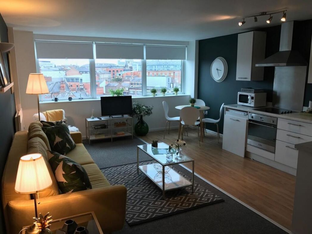 Property image 2 of 10