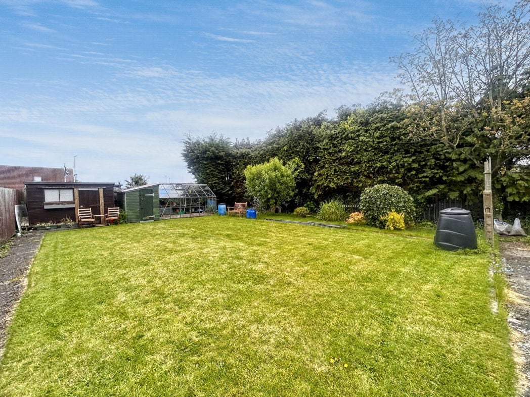 Externally Second Garden