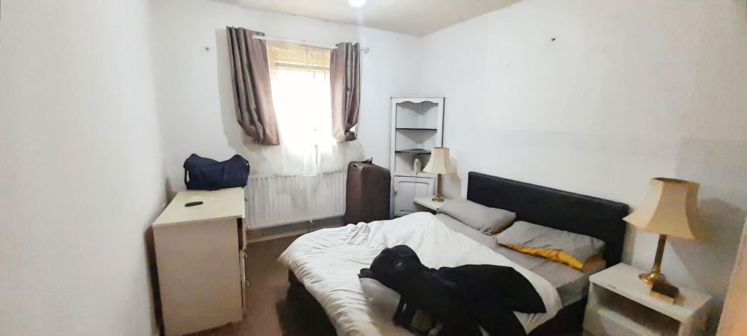 Property image 4 of 15