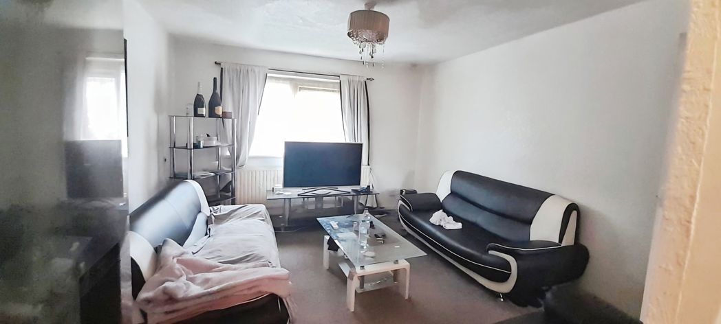 Property image 6 of 15