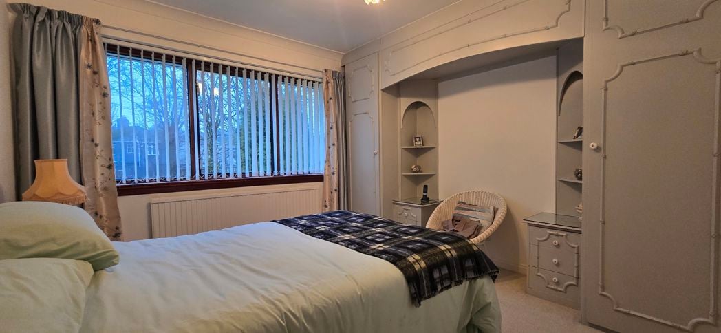 Property image 23 of 36
