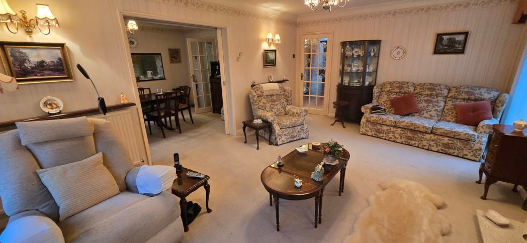 Property image 7 of 36