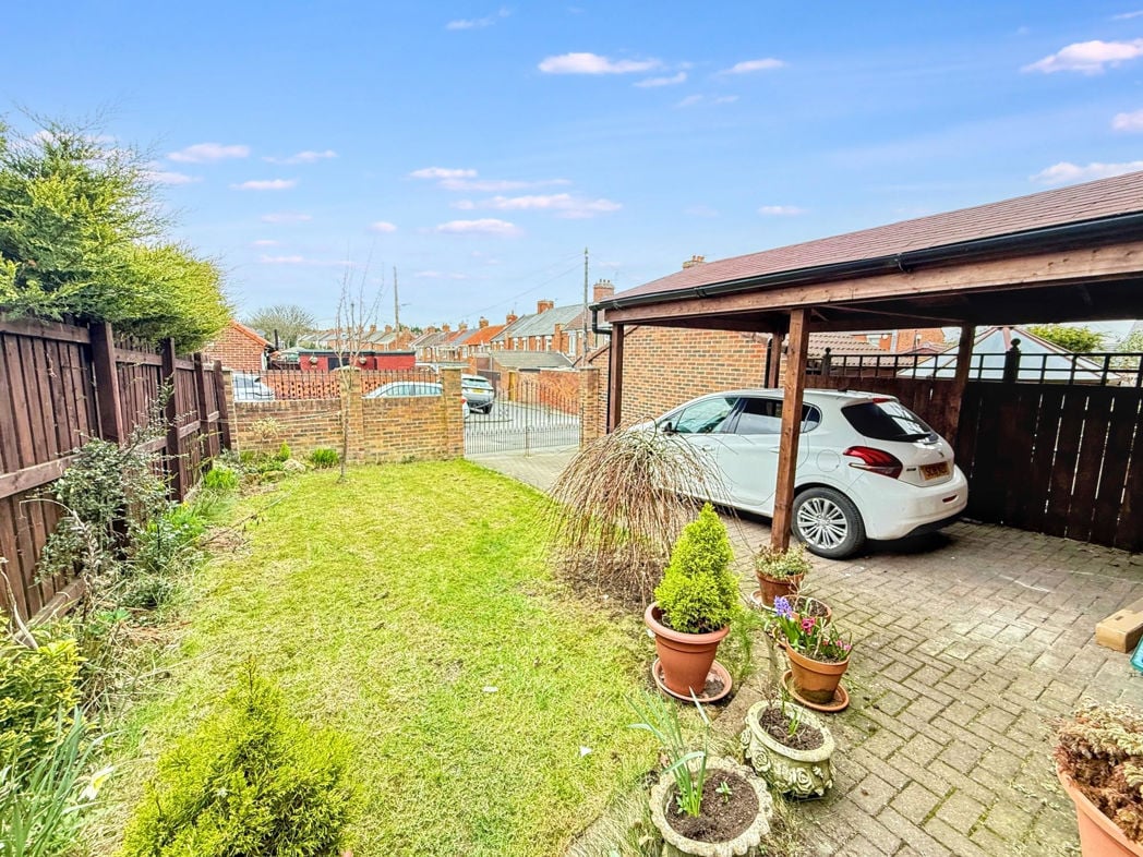 Property image 10 of 11