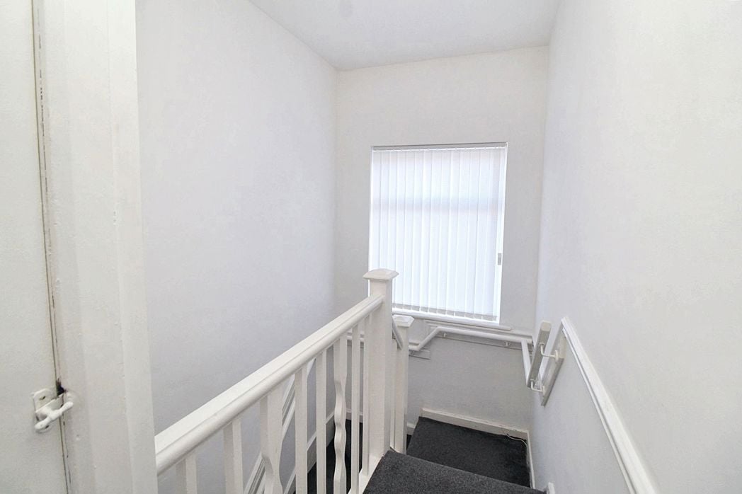 Property image 8 of 10
