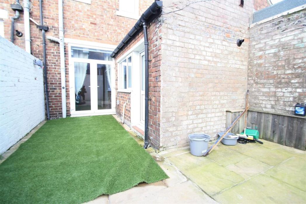 Property image 10 of 10