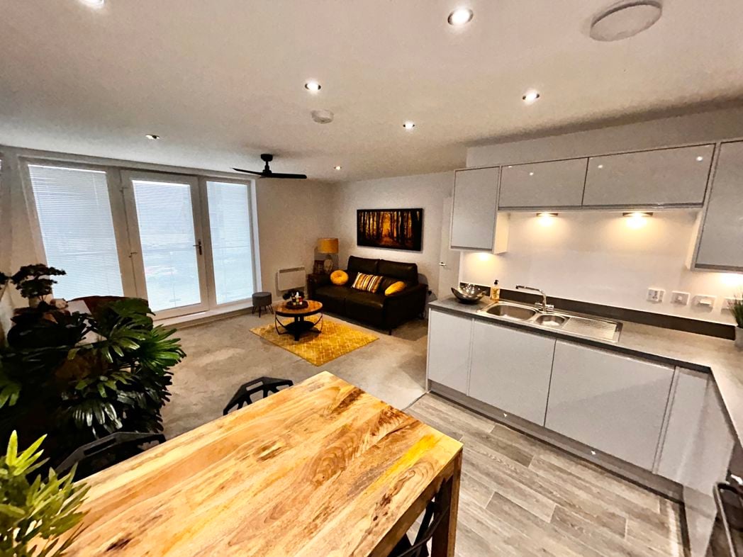 Property image 7 of 15
