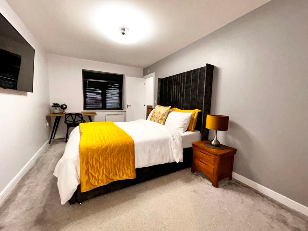 Property image 12 of 15