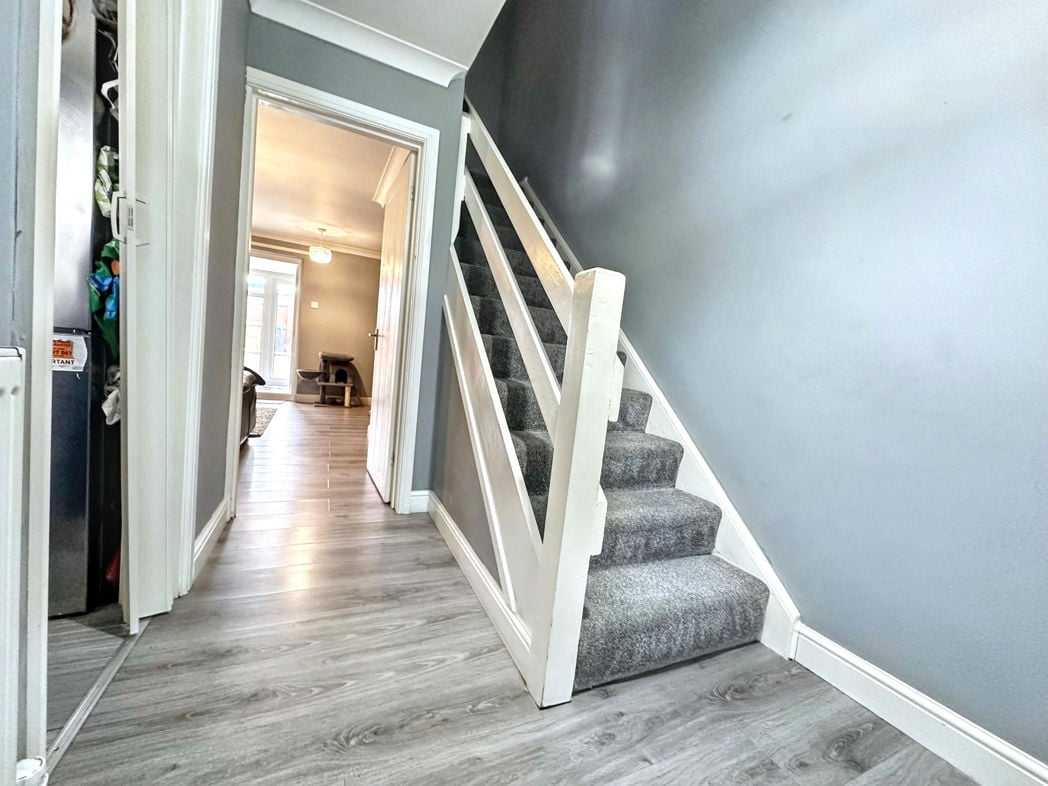Property image 2 of 13