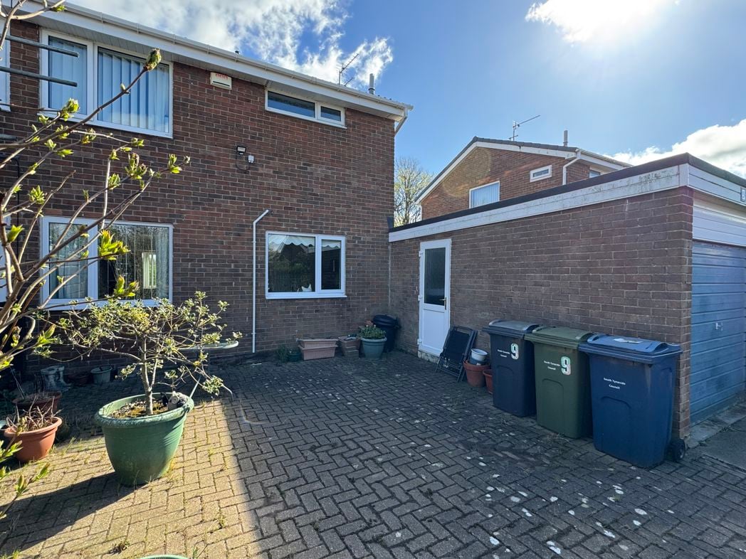 Property image 23 of 26