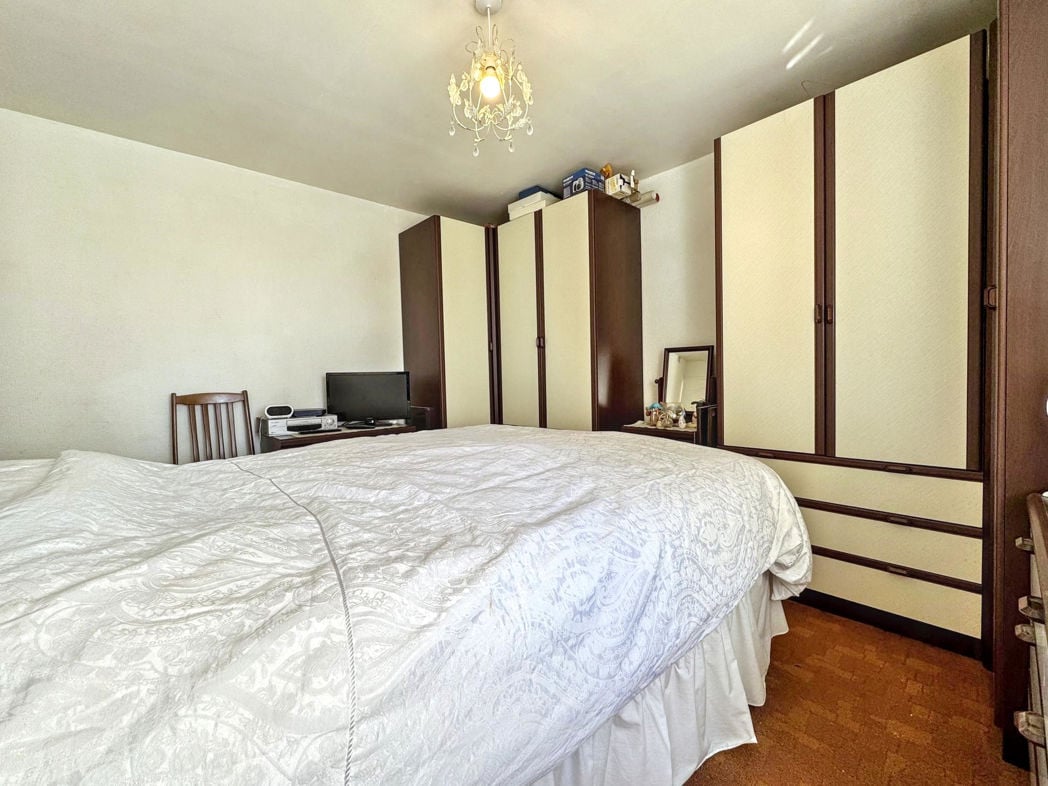 Property image 14 of 26