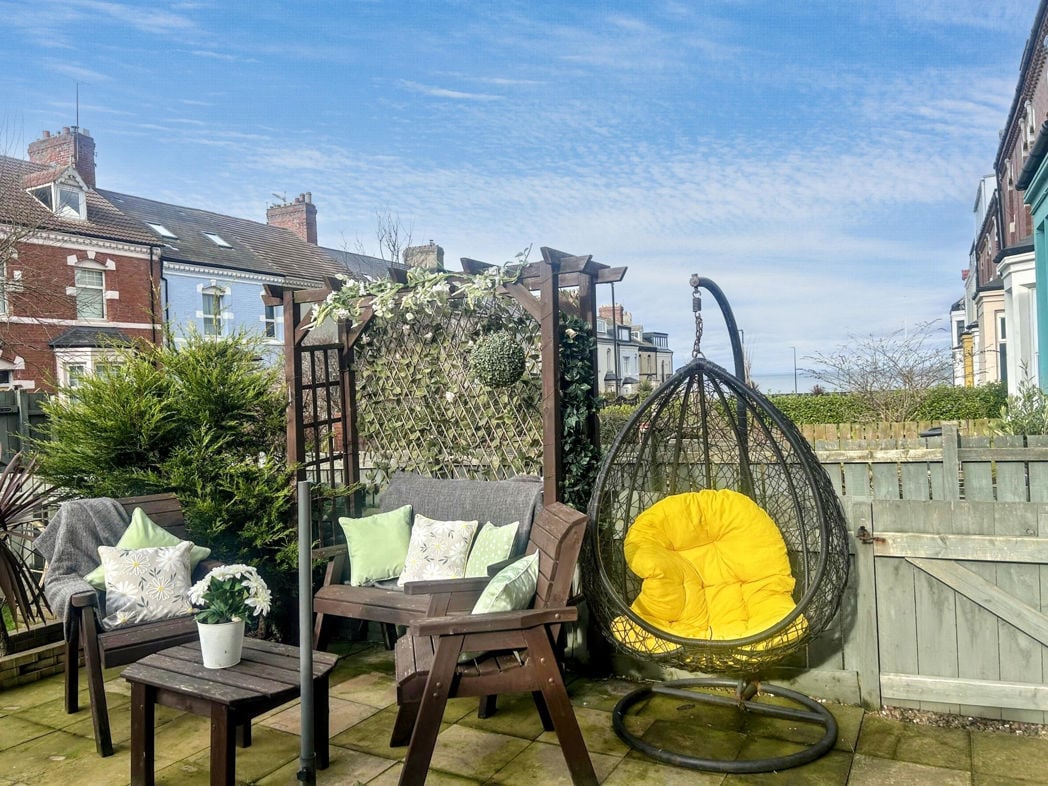 Property image 21 of 23