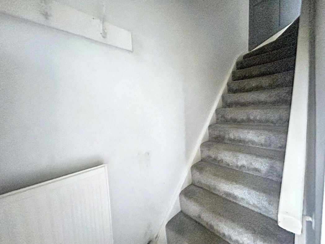 Property image 6 of 16