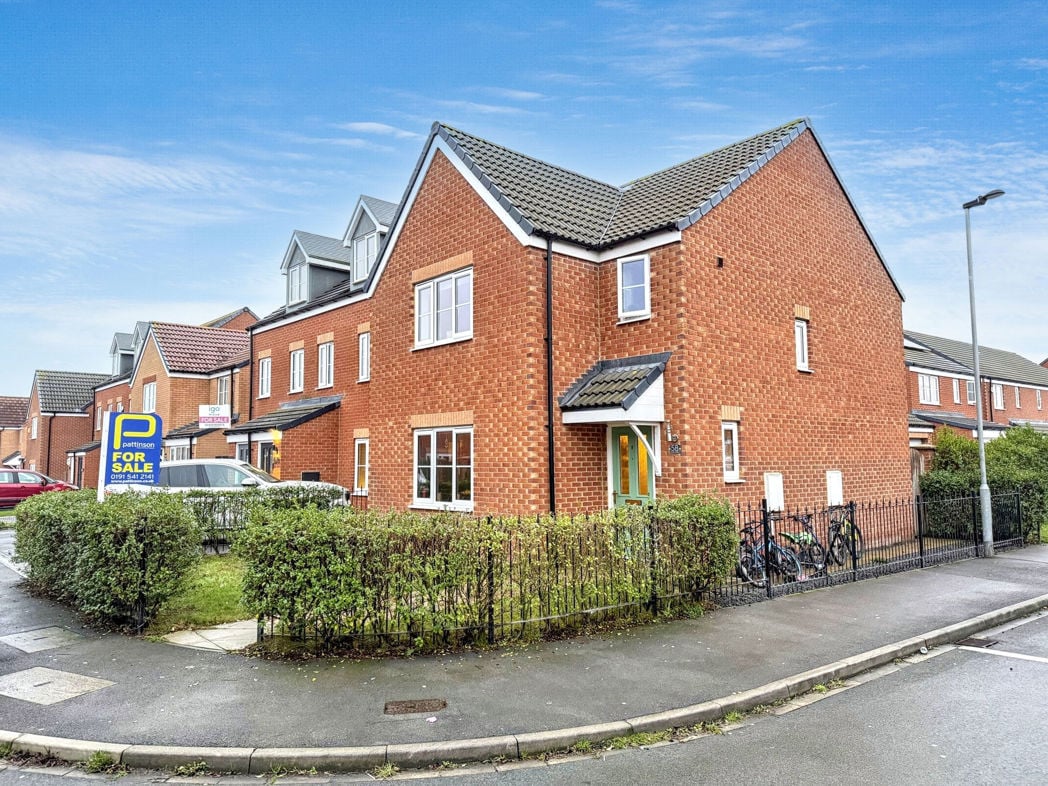 Property image 1 of 23