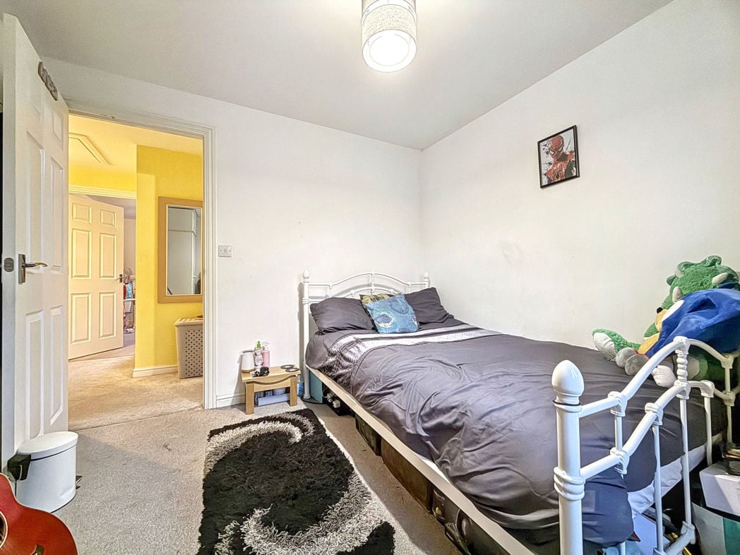 Property image 22 of 23