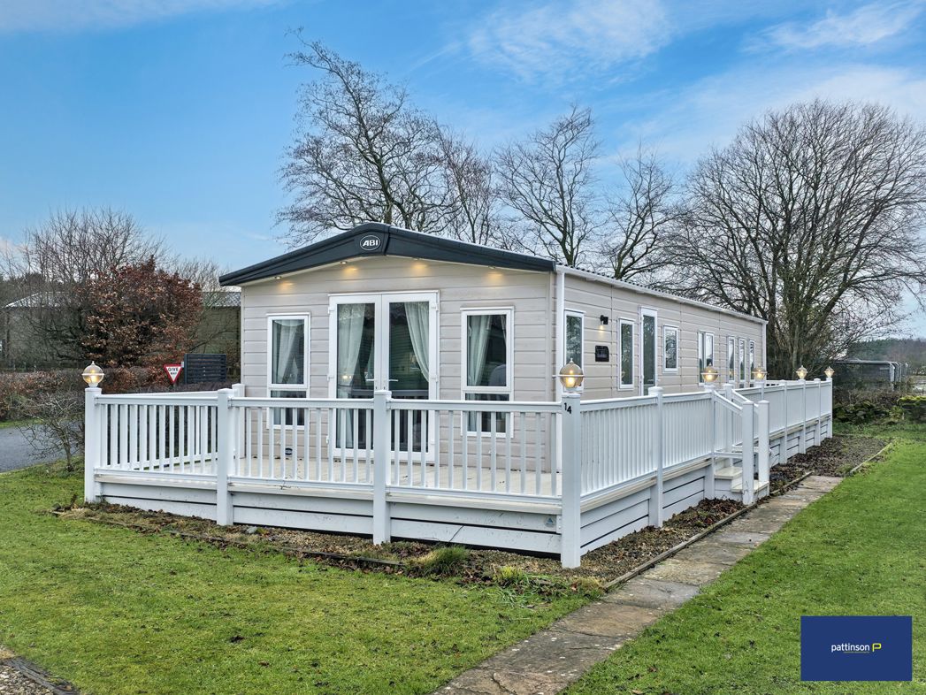 Property image 1 of 17