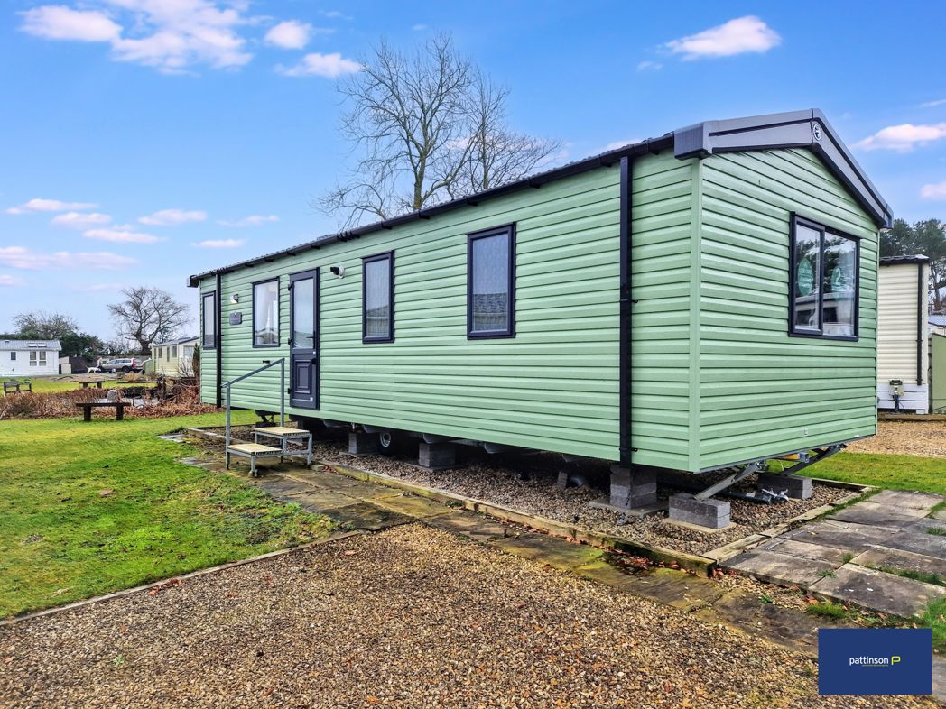 Property image 15 of 21