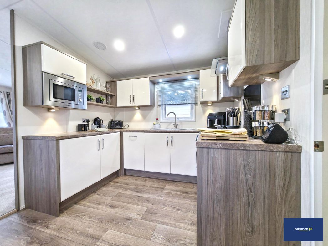 Property image 1 of 22