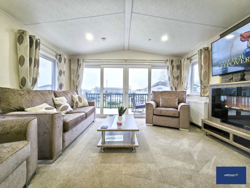 Property image 4 of 22