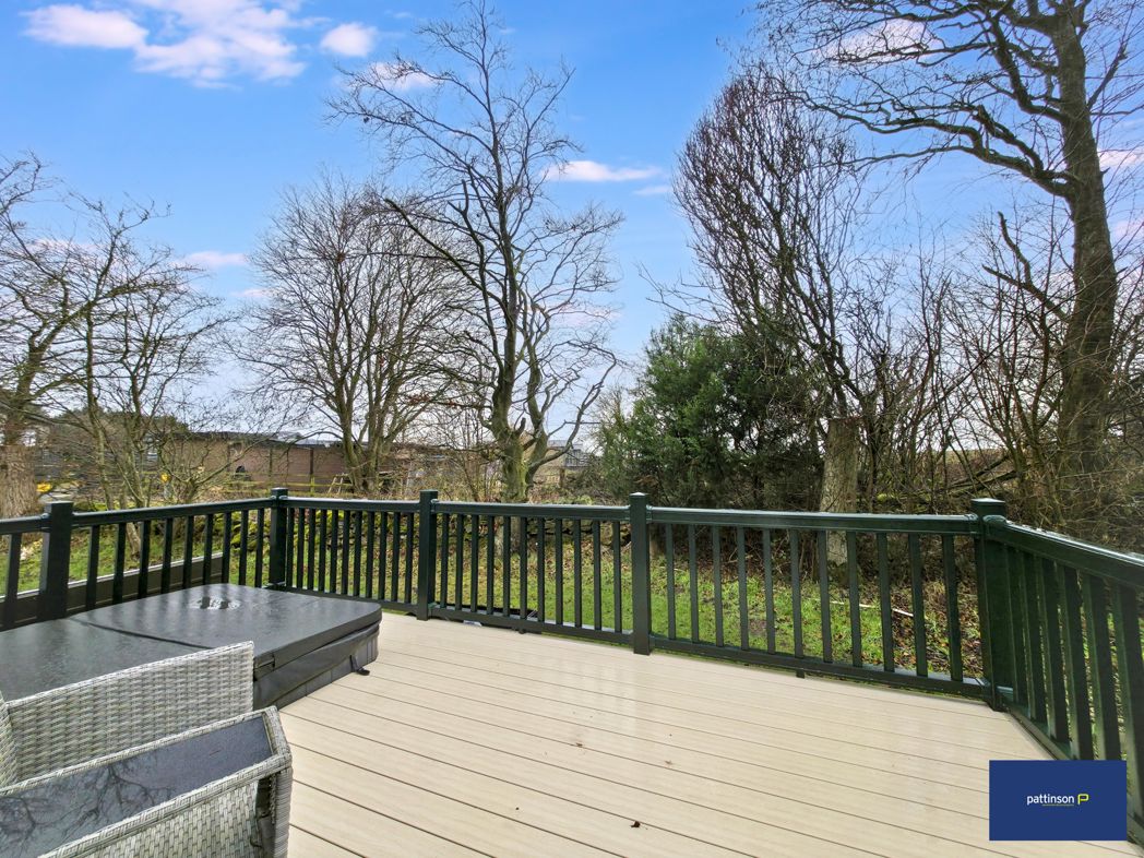 Property image 10 of 22