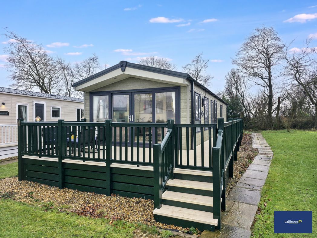 Property image 14 of 22