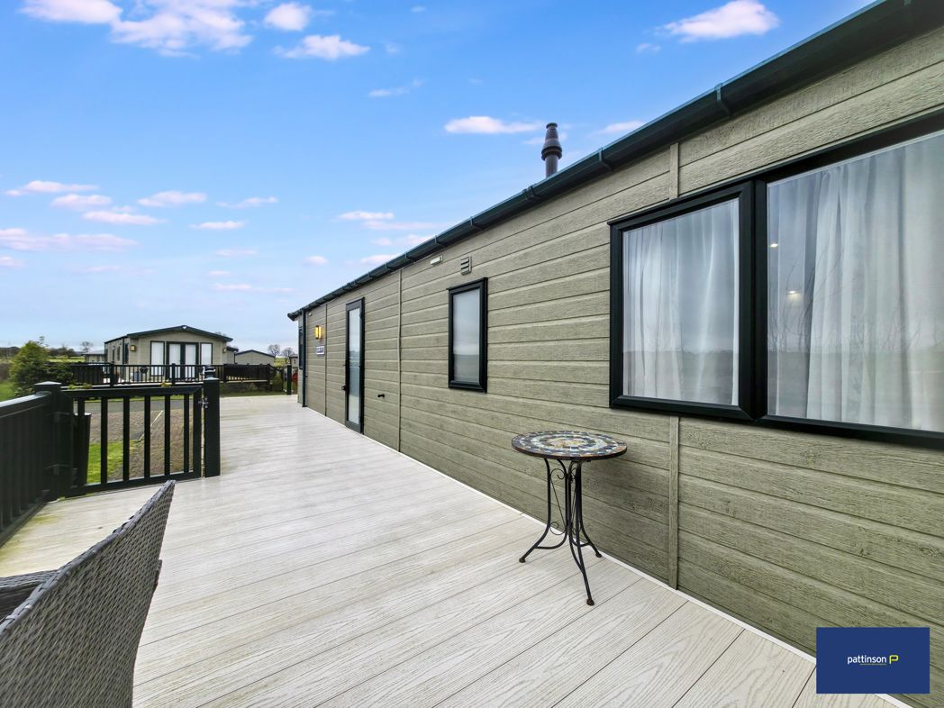 Property image 17 of 18