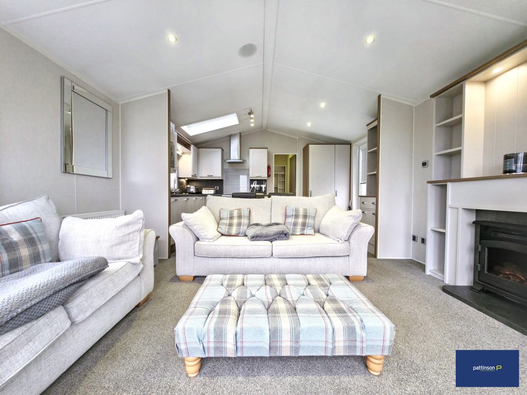 Property image 5 of 18