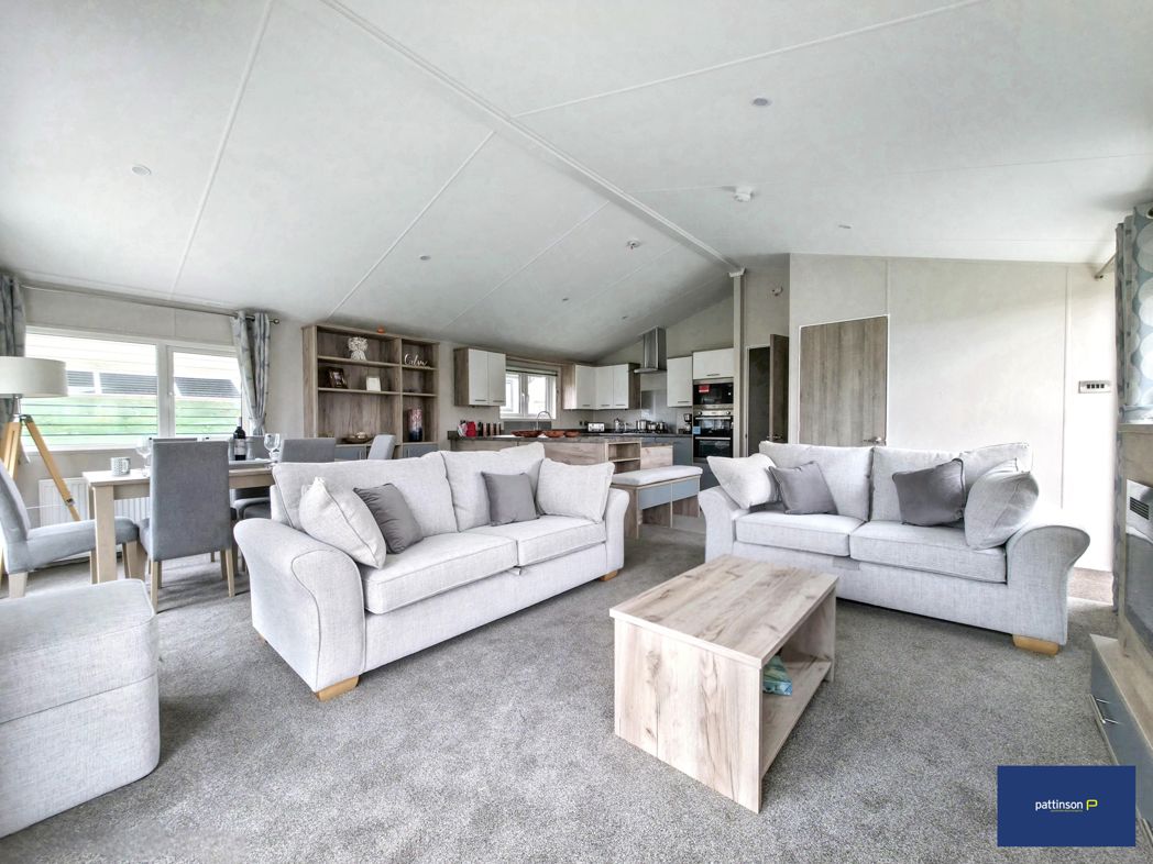 Property image 6 of 21