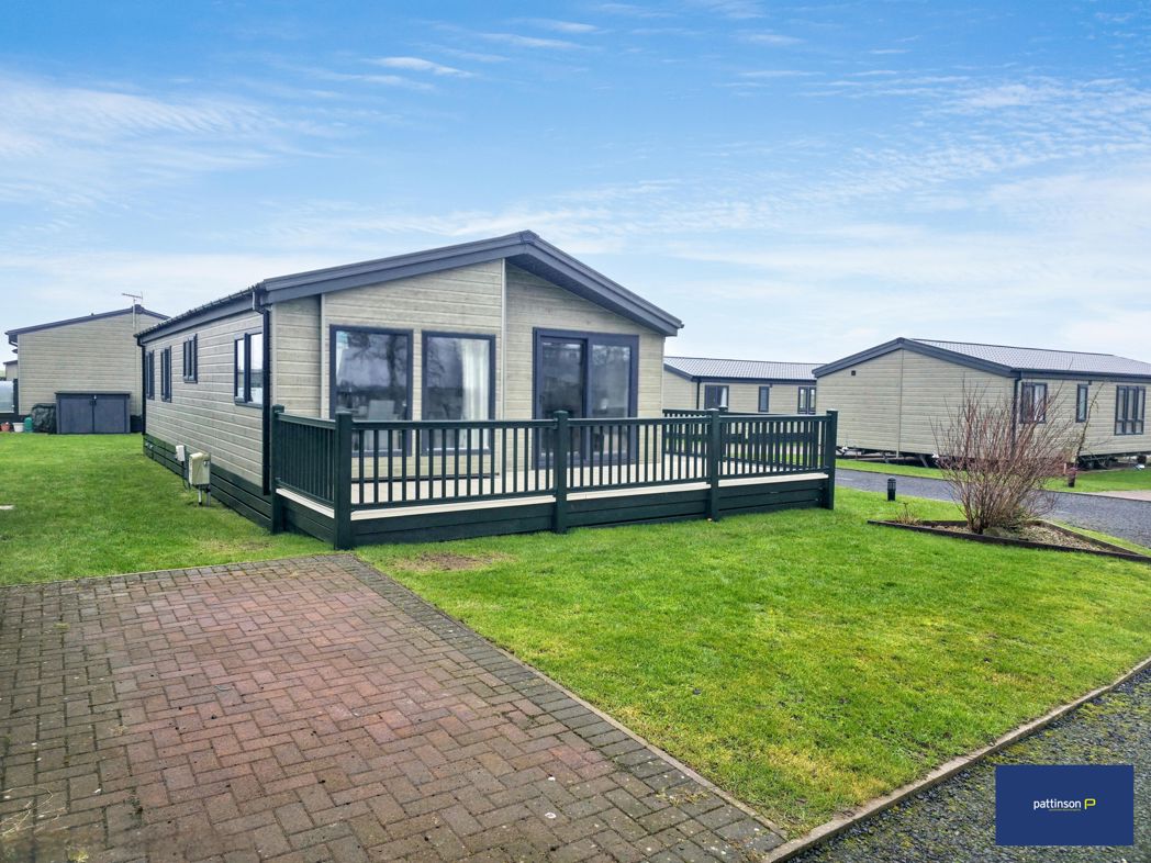 Property image 15 of 21