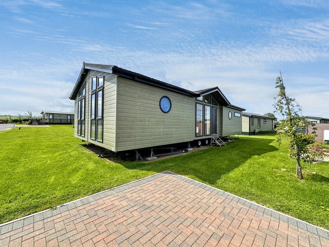 Property image 18 of 19