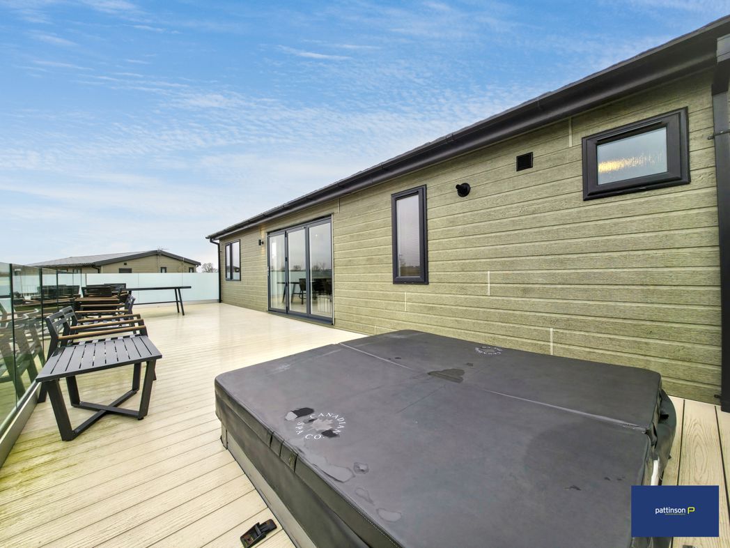 Property image 23 of 23