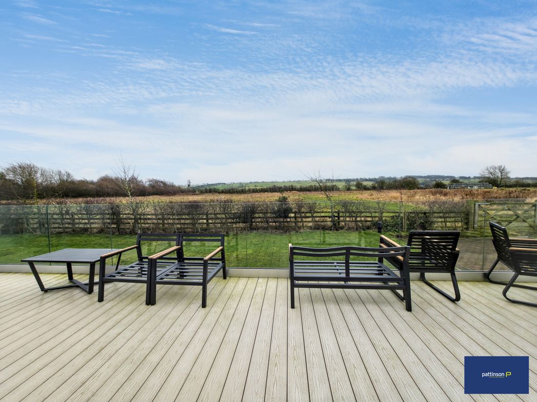 Property image 18 of 23