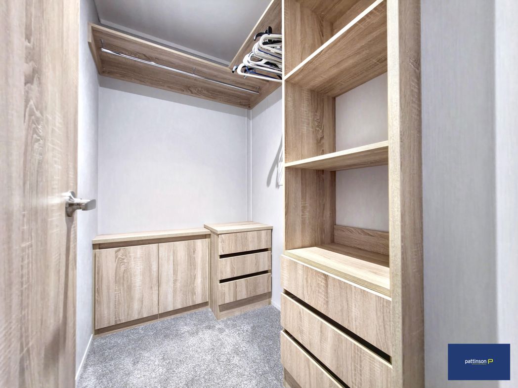 Property image 10 of 14