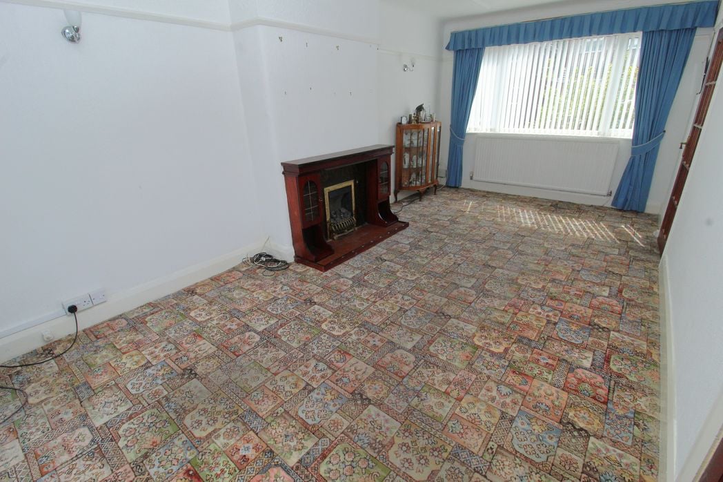 Property image 2 of 20