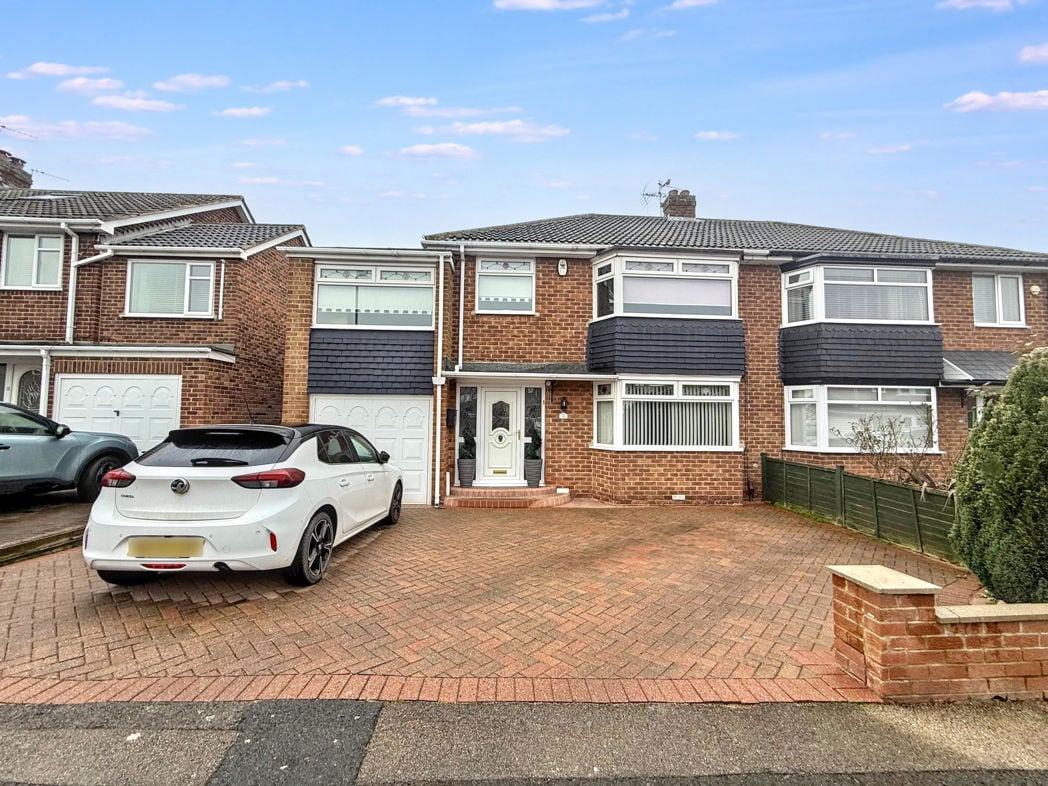 Property image 1 of 19