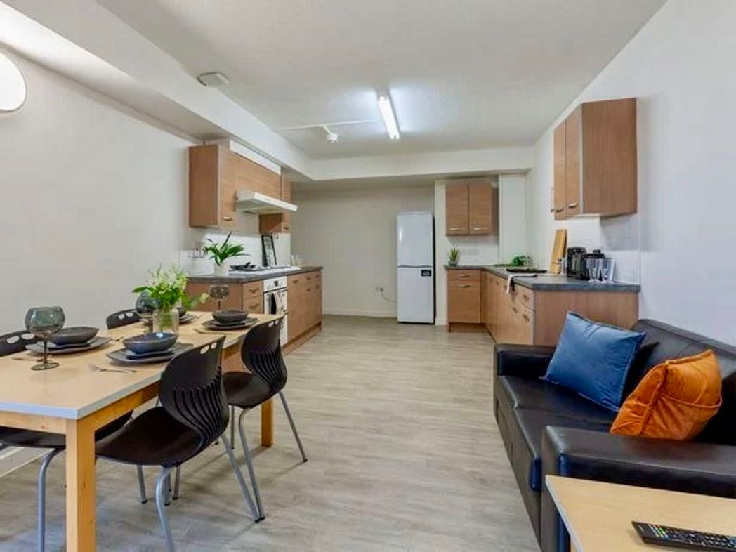 Unit B21 Leighton Hall, Preston, Lancashire, PR1 8RH