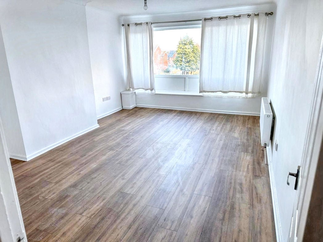 Property image 1 of 9