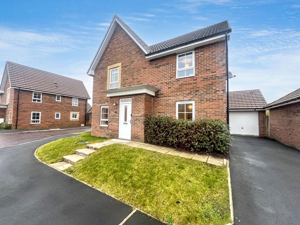 Property image 1 of 17