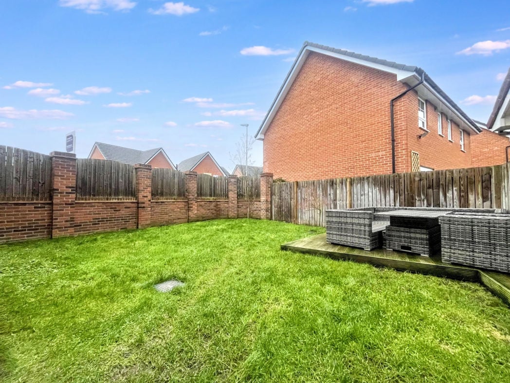 Property image 17 of 17