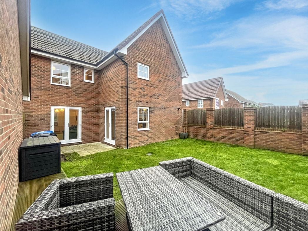 Property image 16 of 17