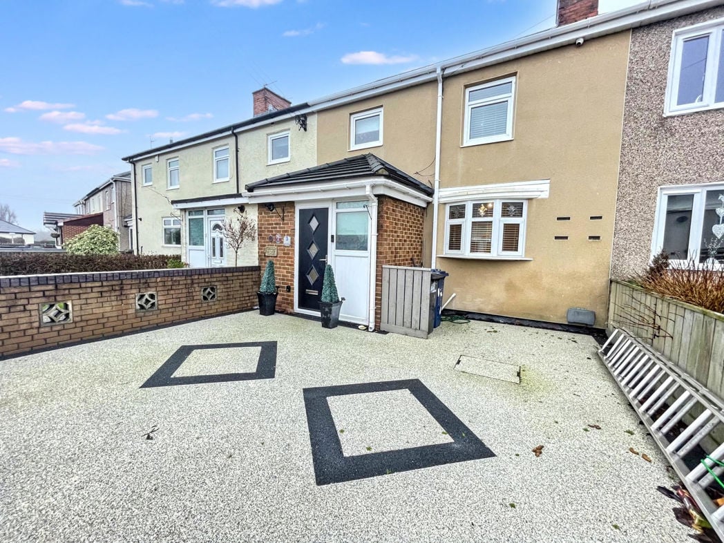 Property image 3 of 9