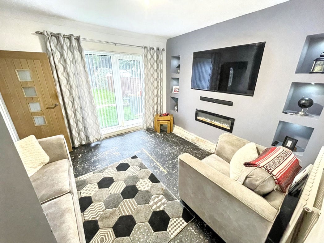 Property image 6 of 9