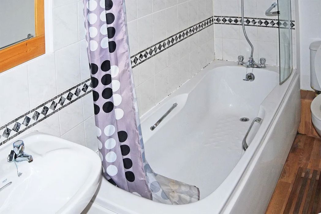 Property image 7 of 7