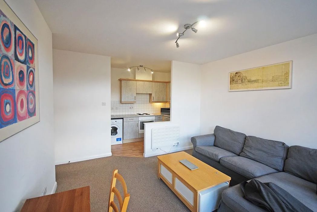 Property image 3 of 7