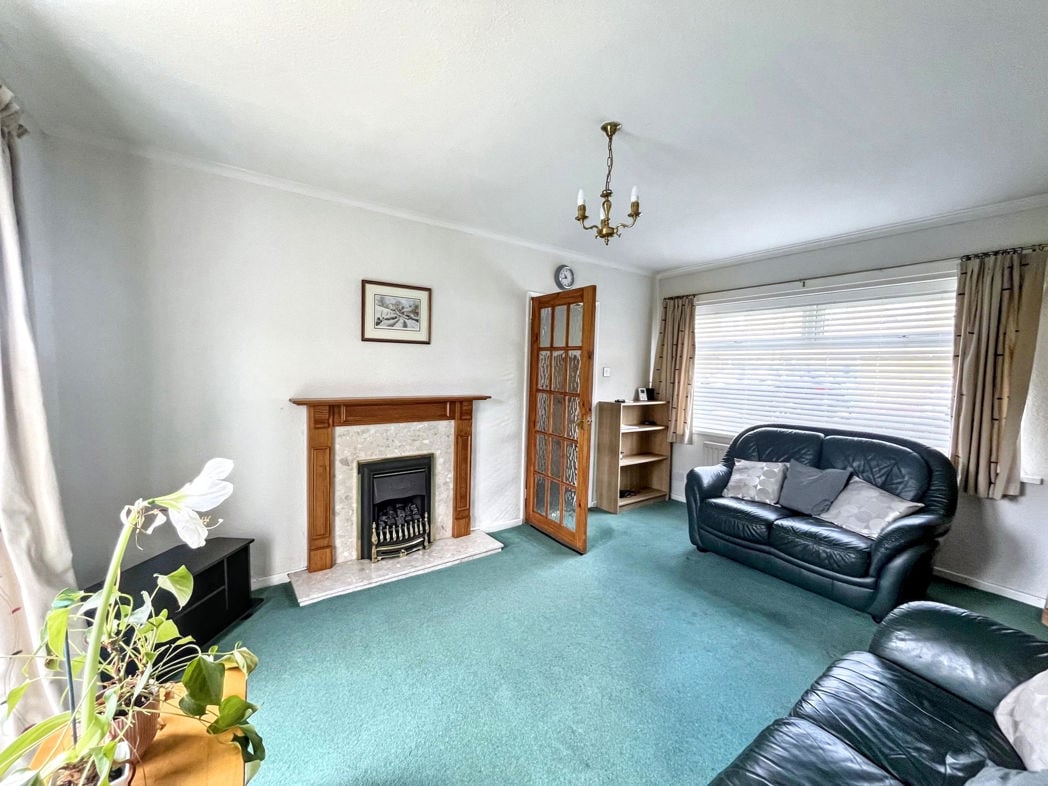 Property image 2 of 10