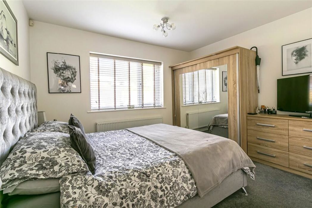 Property image 10 of 17