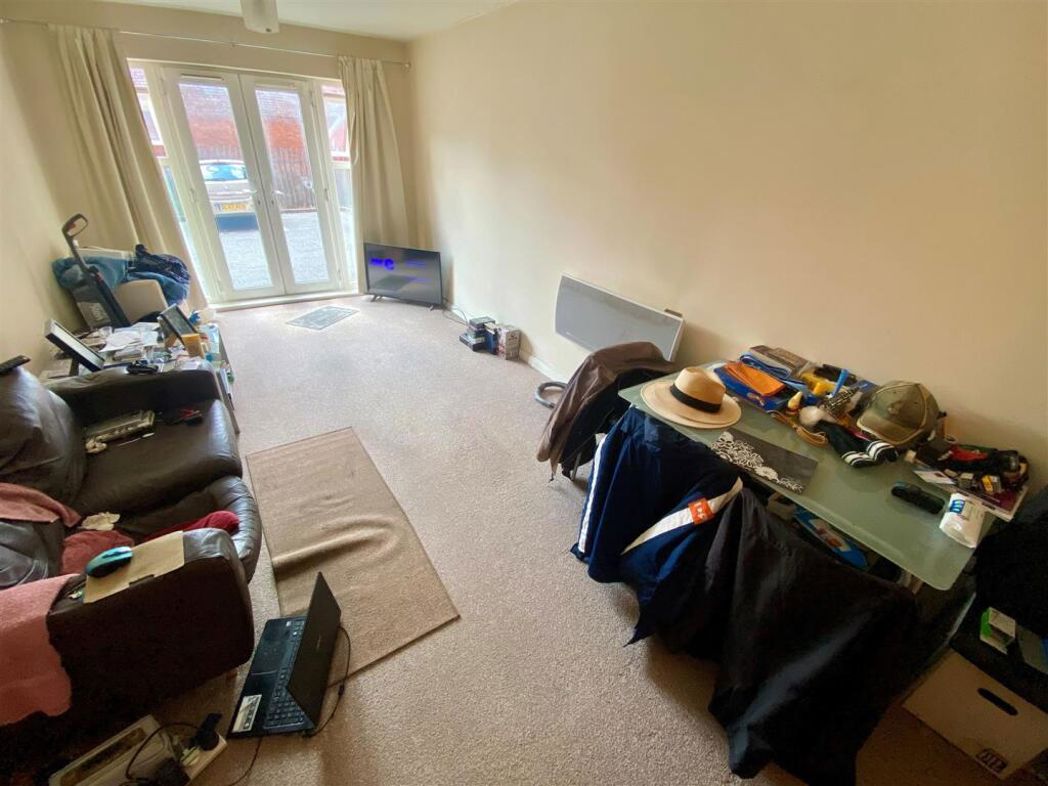 Property image 2 of 5