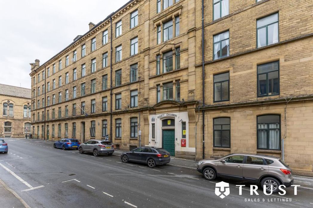 Property image 16 of 16