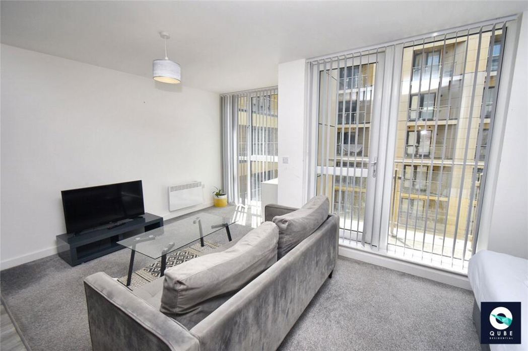 Property image 2 of 13